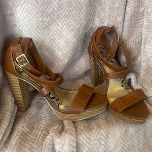 BRASH brown Ankle Strap Heels! 8